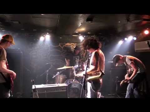 Kuruucrew live at 二万電圧