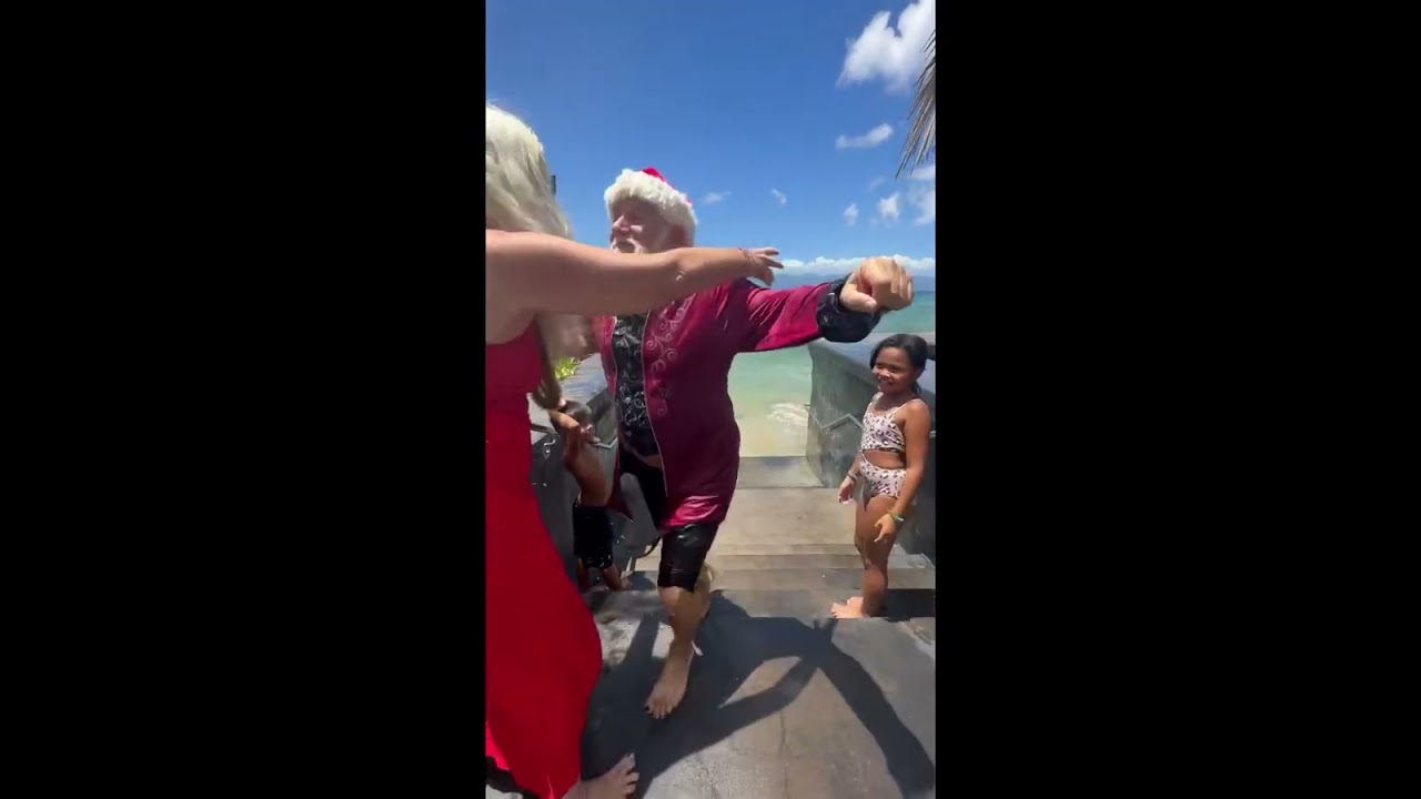 Promotional video thumbnail 3 for Maui Santa & Ms. Claus