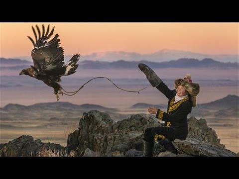 Film Clip: 'The Eagle Huntress'