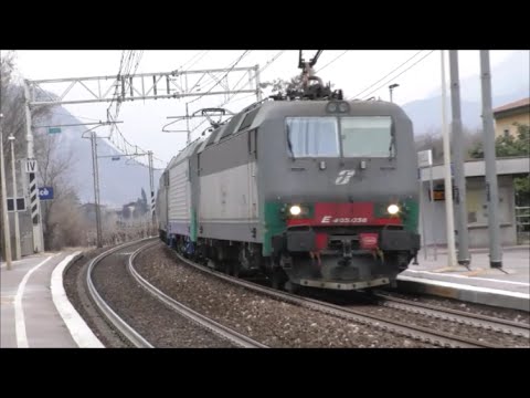 2015-12-31 Transiti sulla linea del Brennero tra Ossenigo e Domegliara 2/3 Dolcè