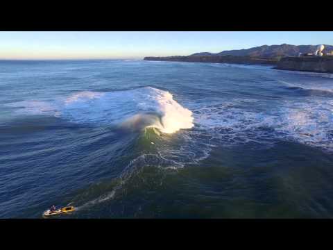 【超高画質4K動画】サーファーを虜にするマーベリックスの魅力 | WAVAL サーフィンと自然を愛する人のサーフメディア