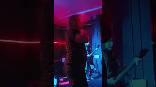 UNEARTH "Predetermined Sky" intro, Trevor points to me and says "FOR YOU!" Amazing!! 11-24-2025