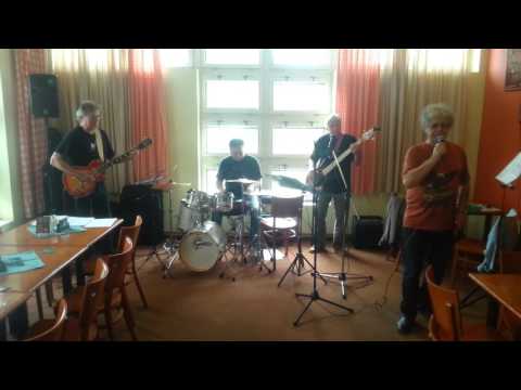 Malej Hrbatej Bobr - Malej Hrbatej Bobr Na Staré Vozovně 25.5.2017 (3/4)