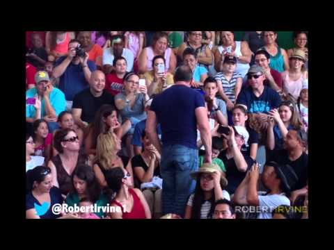 download lagu mp3 mp4 Robert Irvine Appearances, download lagu Robert Irvine Appearances gratis, unduh video klip Robert Irvine Appearances
