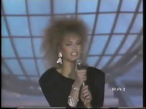 DALILA DI LAZZARO - Extra Love (Montecatini Hit, 09.12.1984)
