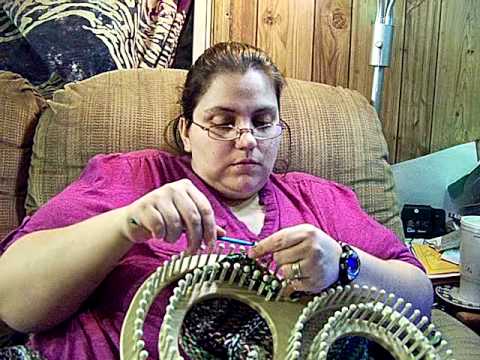 How To Cast Off DA Looms Infinity II (Part  2)