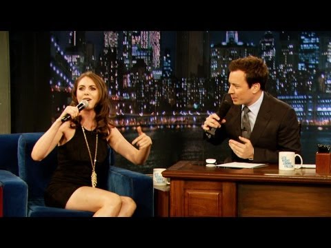 Alison Brie Freestyle Raps (Late Night with Jimmy Fallon)