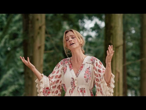 Cara Dillon - Clear the Path (Official Video)