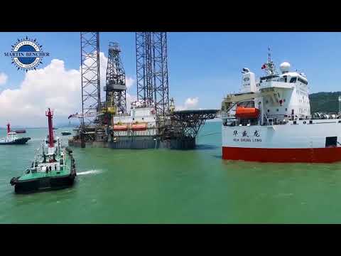 Movement of Jack Up Drilling Rig