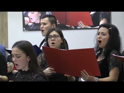 Akord tineret -  Slava Lui     ,     Ninge lin