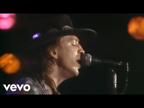Thumbnail of the video: Stevie Ray Vaughan - Texas Flood (from Live at the El Mocambo)