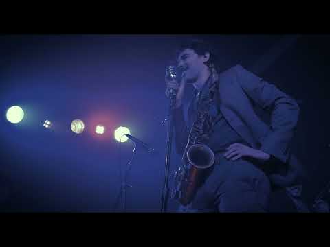 "Blueberry Hill" - Eddie Barbash (Live at The Manderley)