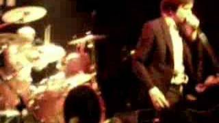 Biffy Clyro &amp; Mike Vennart - Strung To Your Ribcage (Live)