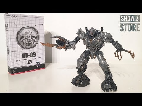 DNA Design DK 09 Studio Series BATTLE DAMAGED Megatron Review