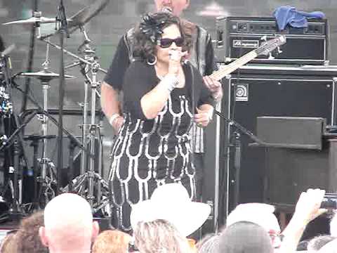 Teeny Tucker - I'd Rather Go Blind  - Wheeling 08 - 14 - 2011