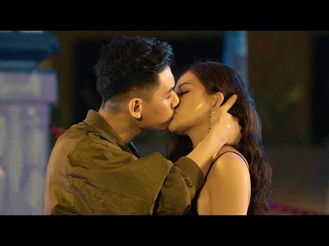 Muốn đi đâu xa gặp ai đó lạ - Đại Nhân