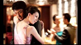 Y estaba contentisimo subtitulada