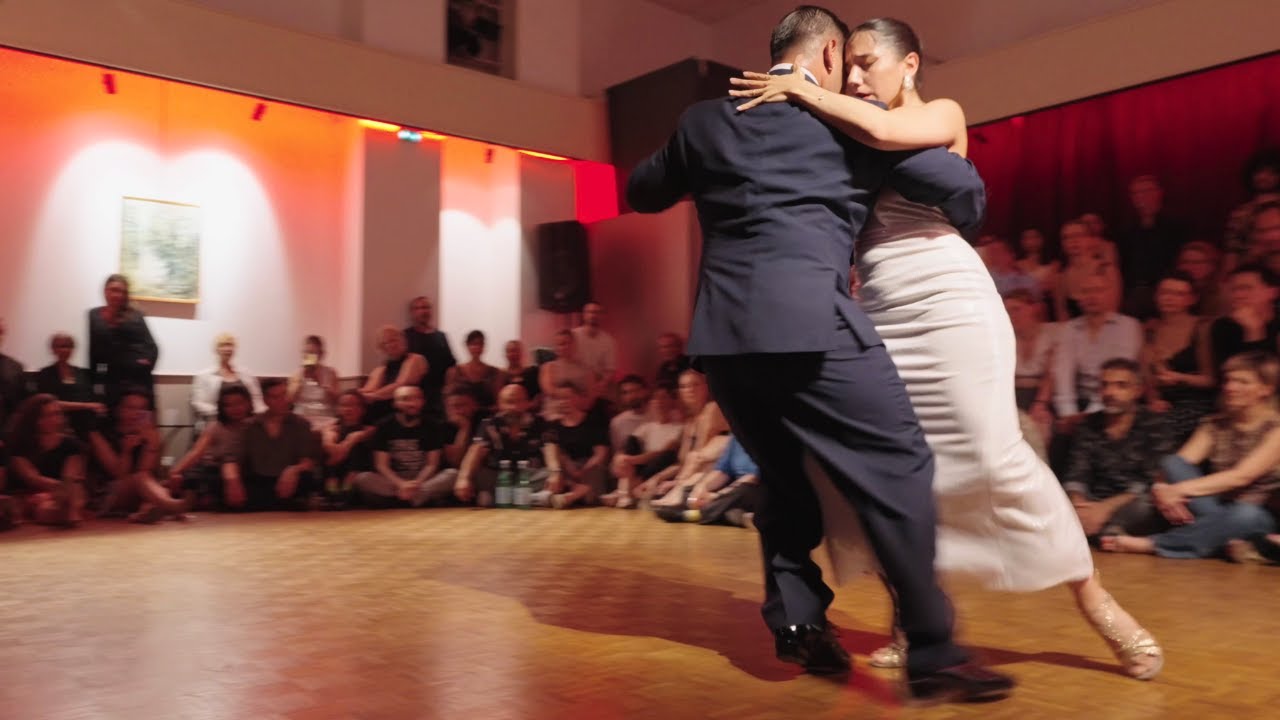 Video thumbnail for Fatima Caracoch and Brenno Marques - Y la perdi