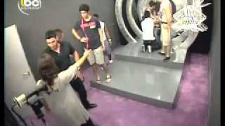 Download lagu Sara Crazy Star Academy 8 mp3