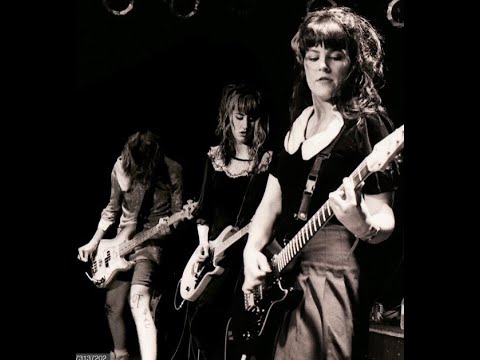 The Muffs - Big Mouth