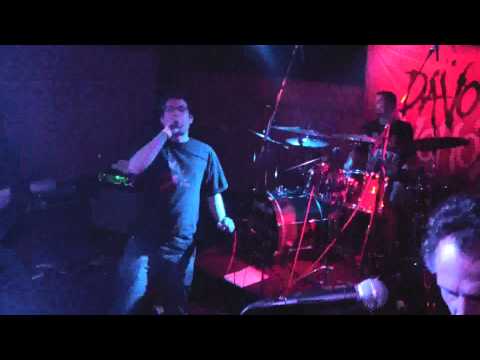 TZB - To Zas Bude - Davová Psychóza Feat. Tomáš (TZB) - Tiesňové Volanie