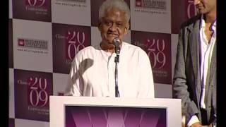 WWI Convocation 2009: Mr. Pyarelal Sharma is felicitated with the Maestro Award