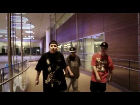 AIN'T GONNA HAPPEN - ARROW-C FT. DEE