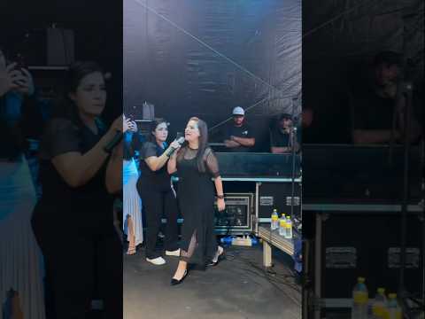 ENTRADA do SHOW da Lauriete AO VIVO com Banda no Maranhão