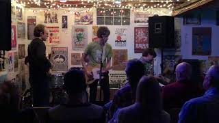 Pete Donnelly Combo - "Can't Talk At All" [Kiki's, Madison, WI, 10.25.18]