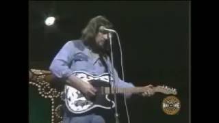 Waylon Jennings -  Lookin&#39; for a Feeling (short clip) 1978