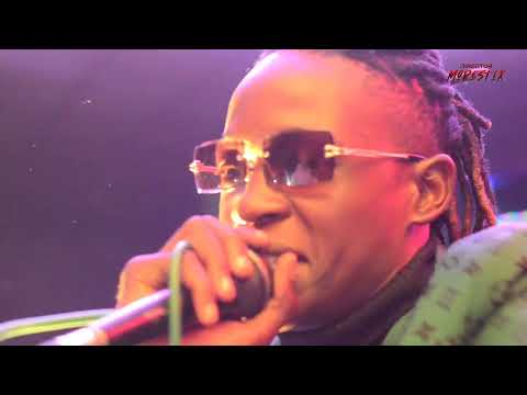 Mad viper VS Junior Spragga  Face of chi town clash