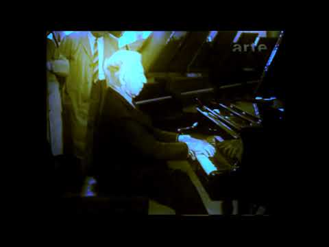 Chopin Etude Op. 25, No. 1. ARTHUR RUBINSTEIN in HAMBURG 1966. Remastered, Colored.