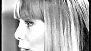 Joni Mitchell - Just Like Me (1966)