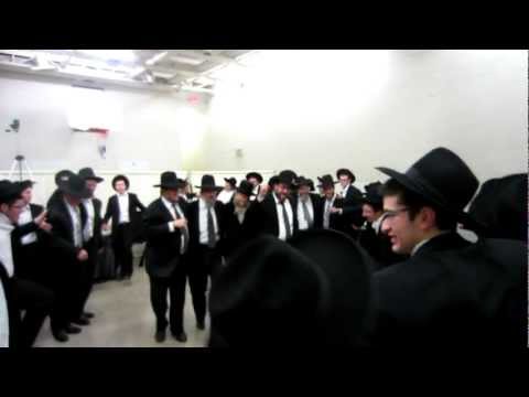 sheva brachos of reb yossel oppenheimer-  son in law of reb chaim mendel shlita- in toronto