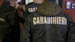 le-immagini-del-blitz-anticamorra-a-napoli