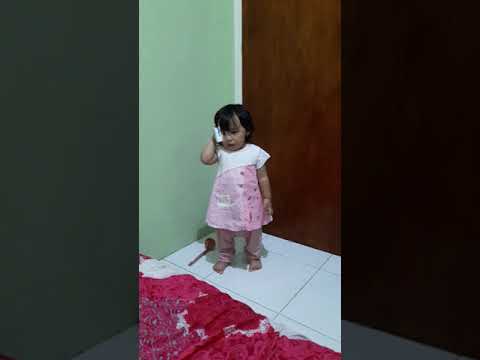 15 bulan udah main HP