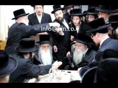 Pshevorsk Rebbe Invites The Machnovka Rebbe To His Son's Wedding - Sivan 5773