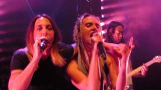 MØ - Say You&#39;ll Be There feat. Melanie C (Roundhouse 2016) HD
