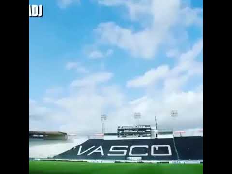 Uma torcida que tem um time e MC Darlan