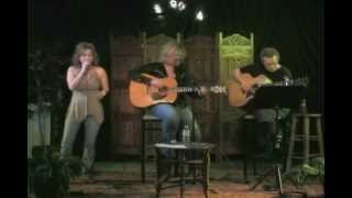 Traci Kennedy, Roxie Dean & Keith Marshall performing "Everyday Girl" - 2007