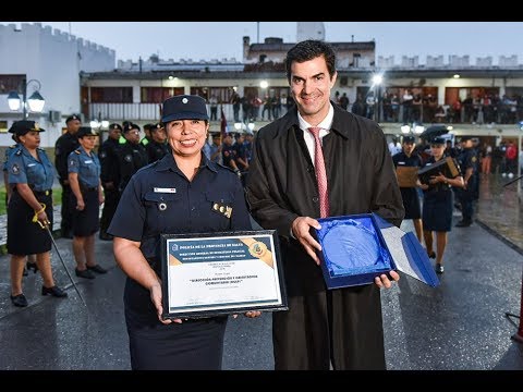 Otorgaron reconocimientos a efectivos policiales con más de 20 años de servicio