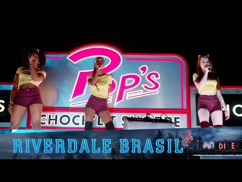 Riverdale | Josie and the Pussycats Perform update of “Milkshake” by Kelis