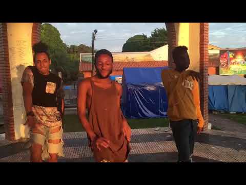 #6 MAX EVANS / Clau, Cortesia da Casa e Haikaiss - Pouca Pausa (Coreografia)