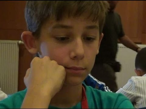 B12 1.7. Florian Mesaros   -  Vojtěch Wagner   1 - 0