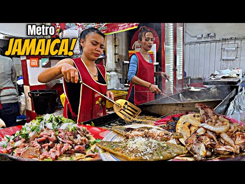 I tried the BEST FOOD at Metro JAMAICA 🤤 GIANT Tacos, Carnitas and Huaraches!