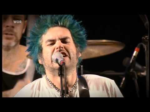 NOFX - Live At Area 4 - 02 - Stickin in my Eye