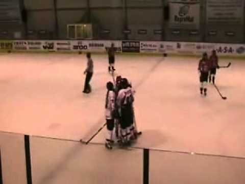 Jelena Grkovic - Gol za tri nula protiv Brna.wmv