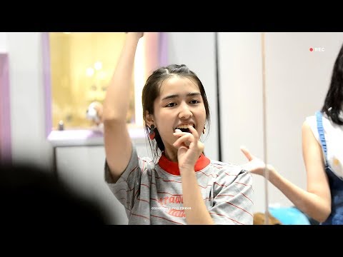 171207 : BNK48 - พลิ้ว Skirt, Hirari 'Short Ver.' (Jane Focus)