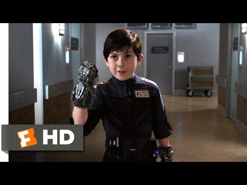 Spy Kids 4 (11/11) Movie CLIP - Hammer Hands and Jet Packs (2011) HD