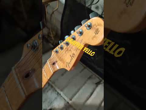 Fender Custom Shop Deluxe Stratocaster 2011 – Graffiti Yellow – OHSC – Fresh Setup image 17